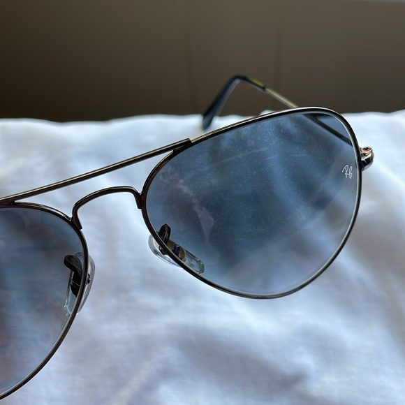Ray Ban Aviator sunglasses - Picture 6 of 6